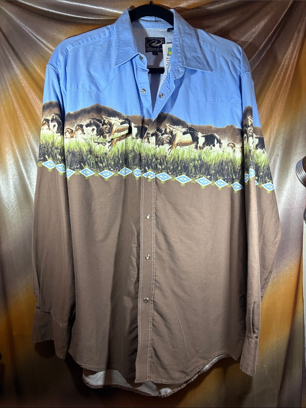 Roper L Western Horse Print Button-Up Shirt - Blue & Brown. NN